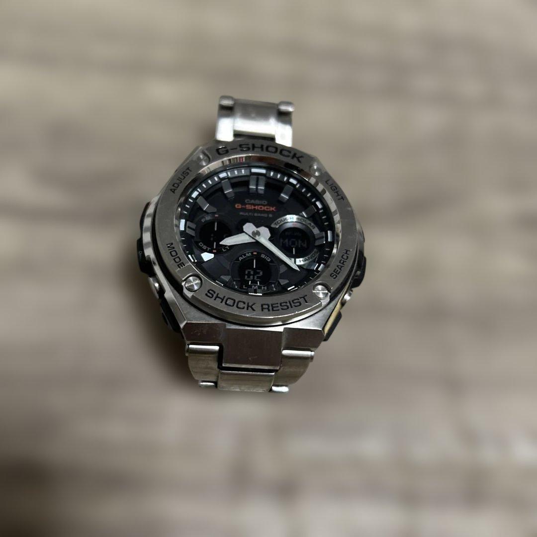 Casio G-Shock G-Steel GST-W110D Hybrid Watch with Solar Radio Control Japan Import