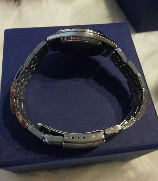 Casio Analog Quartz Watch with Navy and Silver Stainless Steel Band