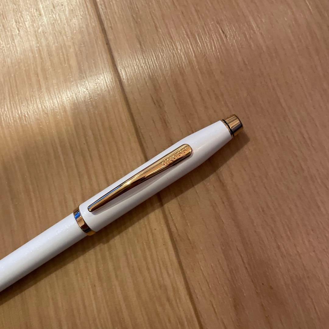 Cross Twist Ballpoint Pen No. 46 White and Gold