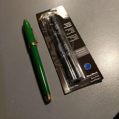 Cross Tulip Collection Jade Fountain Pen with Rare Jade and 22K Gold Leaf — Japan Import