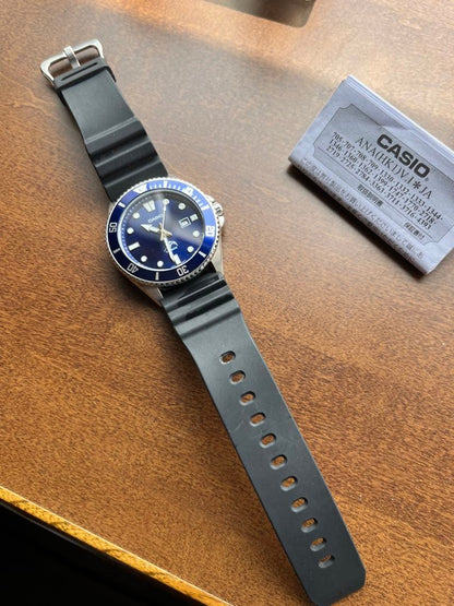 Casio Kaleido Model MDV-106 Wristwatch Blue Dial WR 200M Silicone Strap — Japan Import