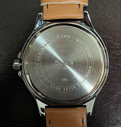 Casio Watch MTP-V300 Chronograph Style Stainless Steel Women’s Watch Japan Import