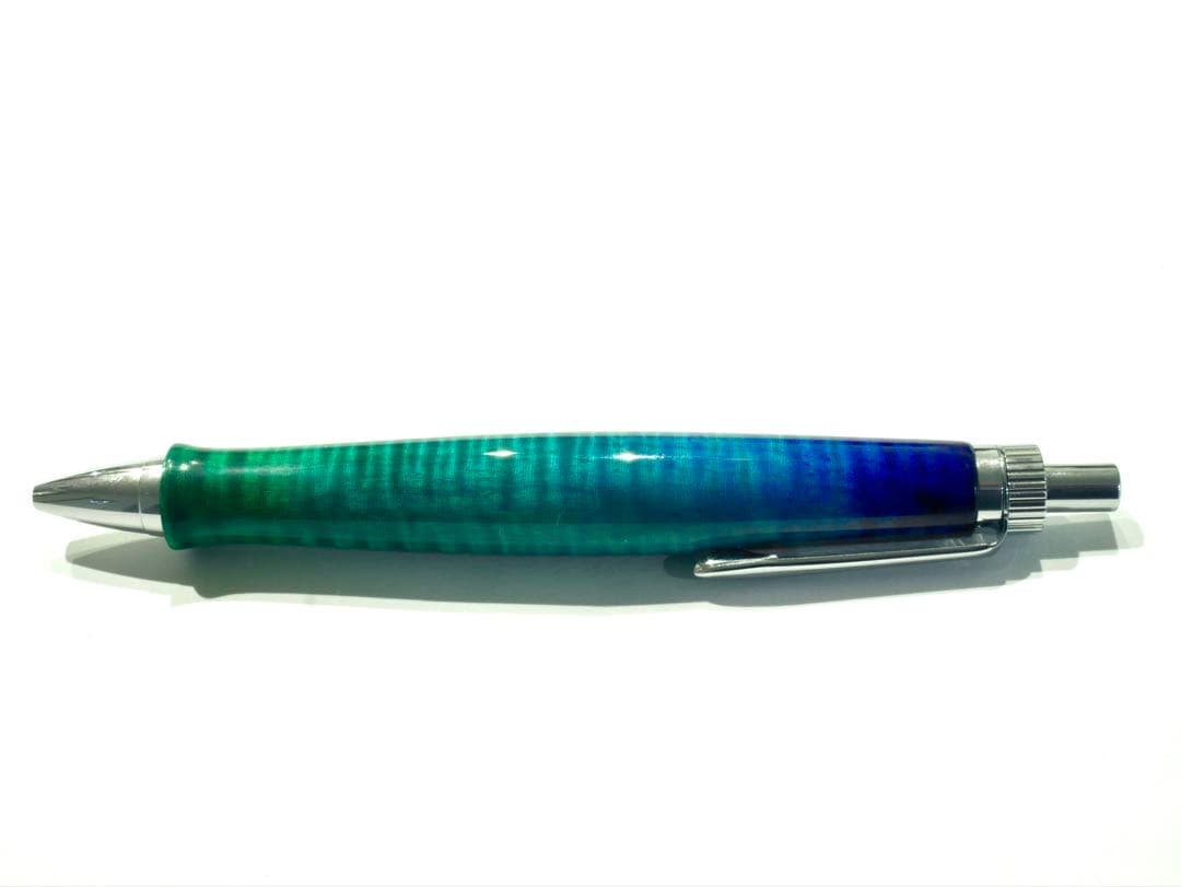 Kiji Wood Axial Pen with Lacquer Finish Inspired by Musical Instruments