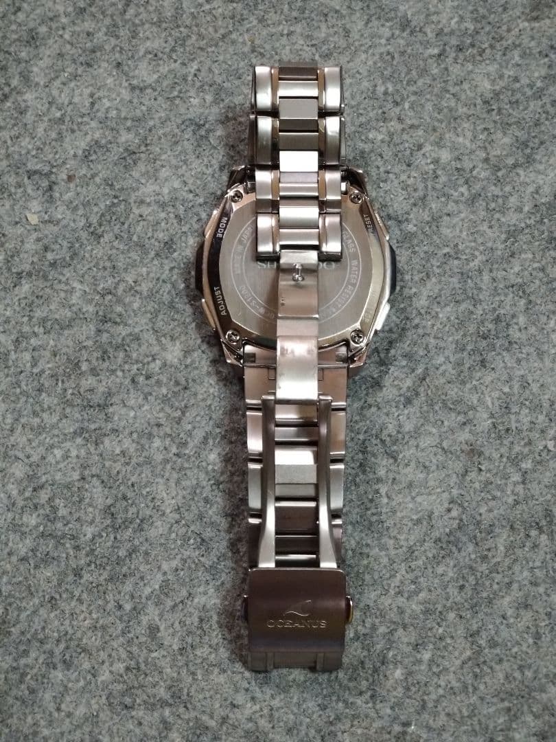 Casio Oceanus Manta OCW-S1200-7AJF White Mother-of-Pearl Dial Solar Watch - Japan Import