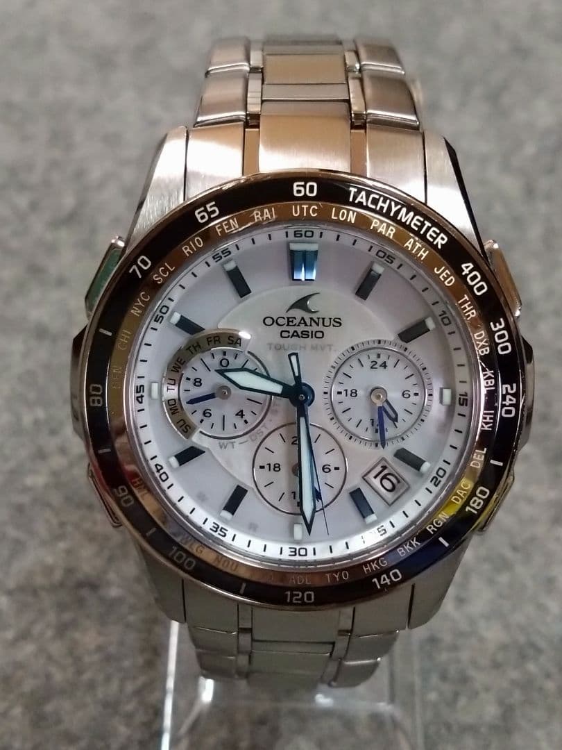 Casio Oceanus Manta OCW-S1200-7AJF White Mother-of-Pearl Dial Solar Watch - Japan Import