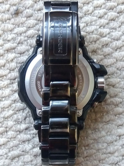 Casio G-Shock Skycircuit GW-A1000 Radio Wave Solar Watch with Black Metal Band