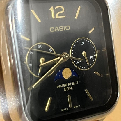Casio Standard MTP-M305L-1A Model Men’s Watch — Japan Import