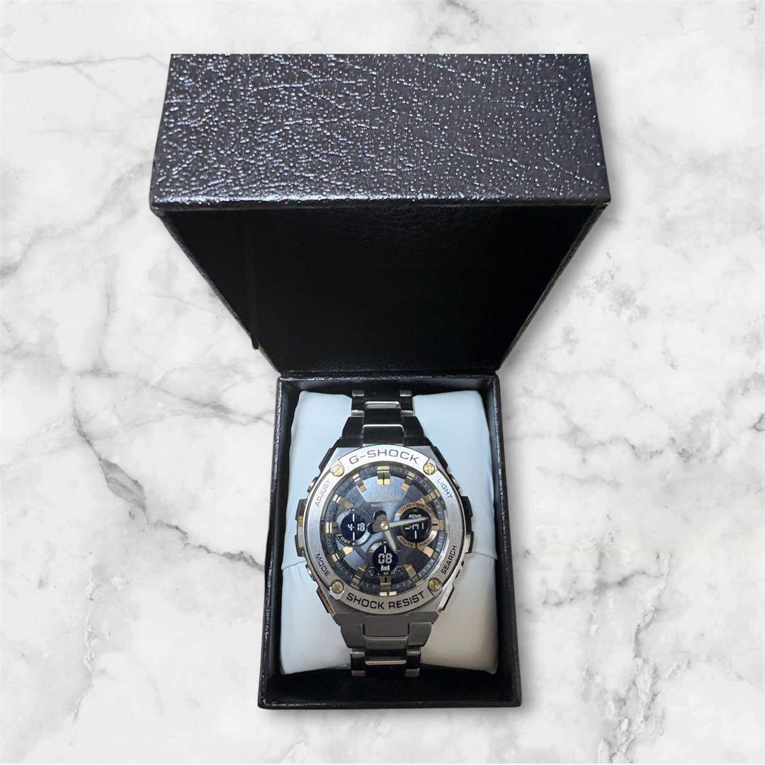 Casio G-Shock GST-W110D-1A9JF Solar Breitling Watch - Silver