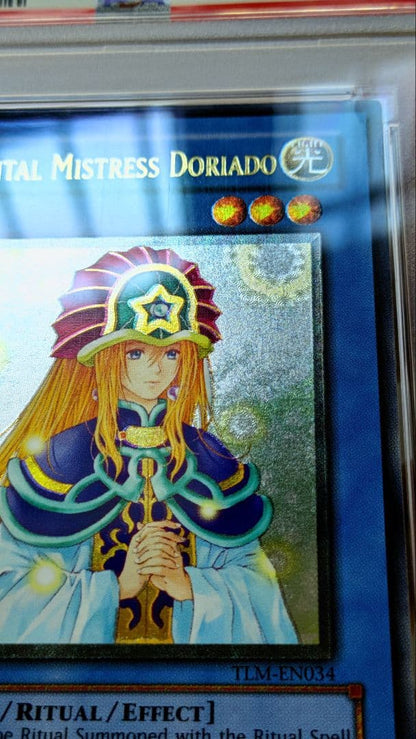 Yugioh PSA10 Spirit Artist Doriad First Deep Engraving single card in protective case with slight cover damage
