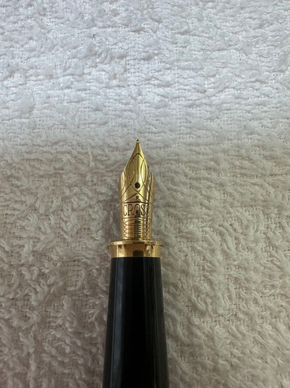 Cross Vintage Fountain Pen Silver with Dedicated Case
