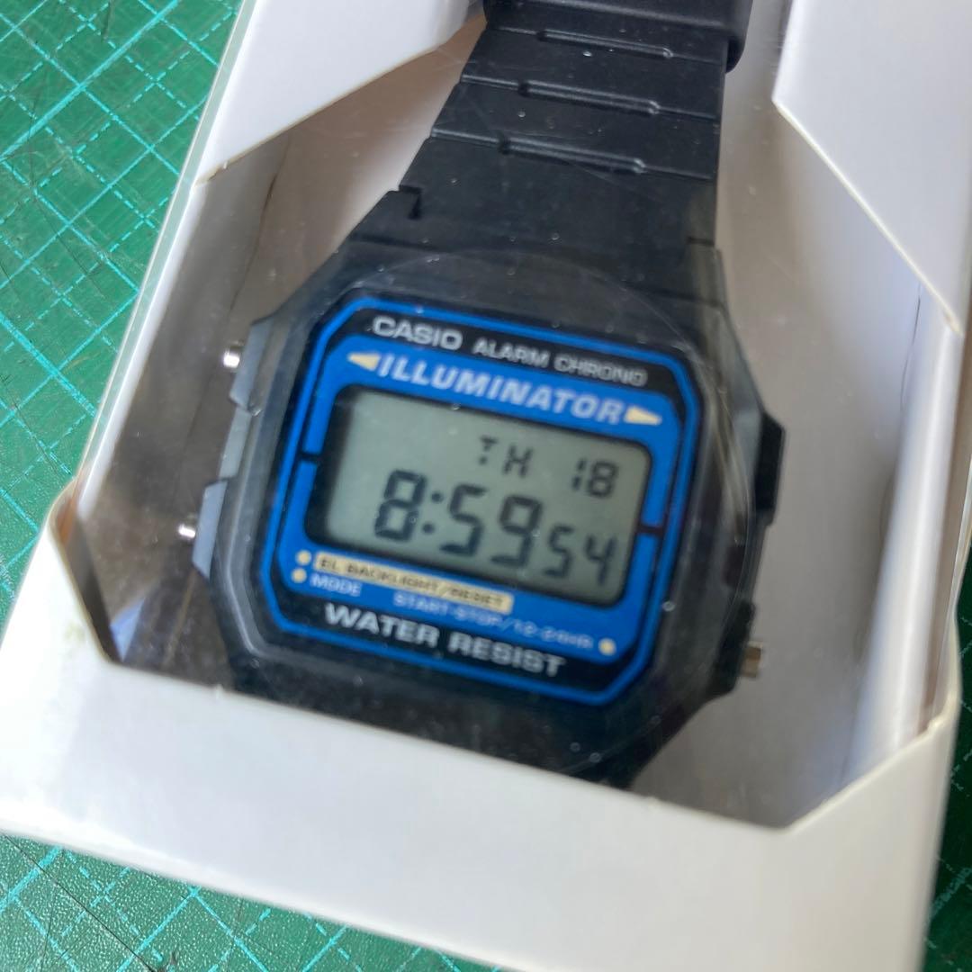 Casio F-105W-1AWJH Standard Model Digital Watch Japan Import