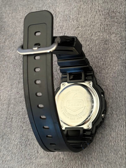 Casio G-Shock DW-5600E Battery Replacement