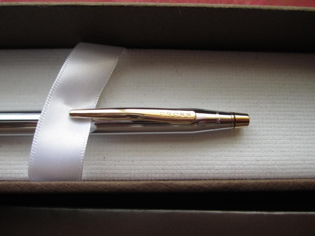 Cross Century Series 3302 Ballpoint Pen Gold or Silver Metal Made in USA — Japan Import