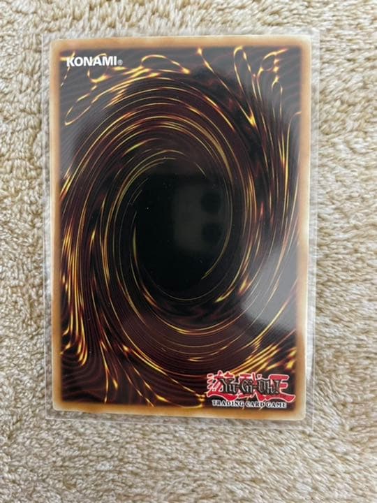 Yugioh Blue-Eyes White Dragon English Ghost Rare card with initial scratches Japan import single card