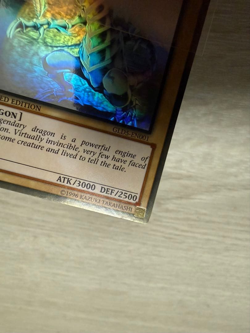 Yugioh Blue-Eyes White Dragon English Ghost Rare card with initial scratches Japan import single card