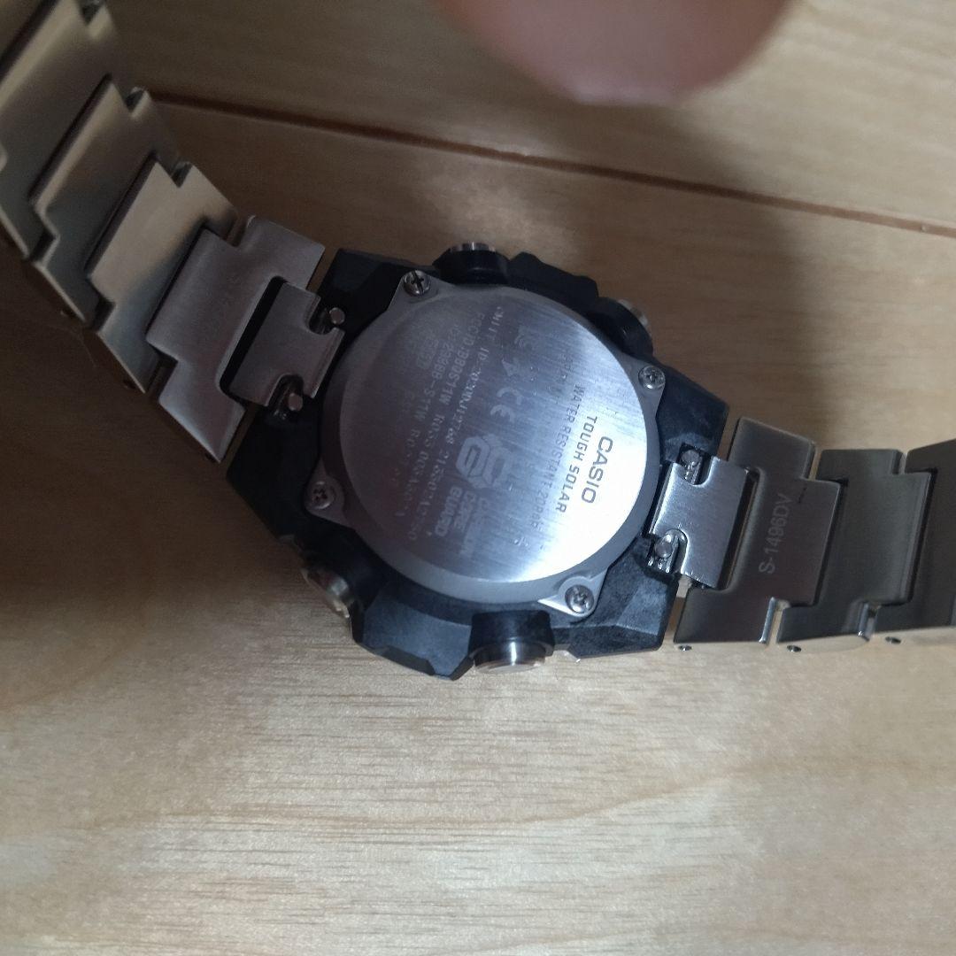 Casio G-Shock G-Steel GST-B400D-1AJF Watch with Metal Band — Japan Import