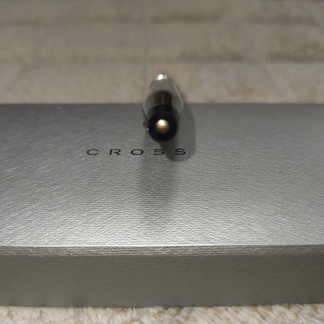 Cross silver chrome ballpoint pen metal finish approximately 13.5 cm long with gift box