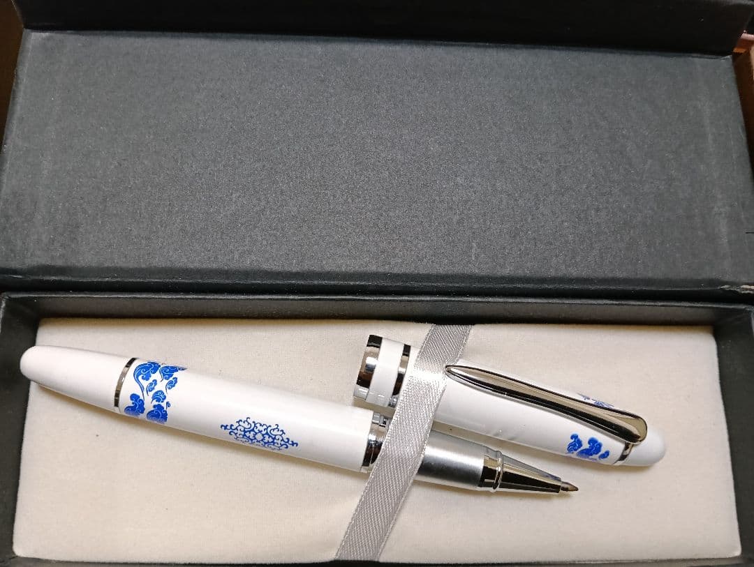 Duke Pen Set with Ballpoint Pen and Other Writing Instruments, 7 Pieces—Japan Import