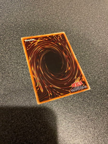 Insect Queen Relief Yu-Gi-Oh! effect monster trading card Earth attribute normal rarity Level 7