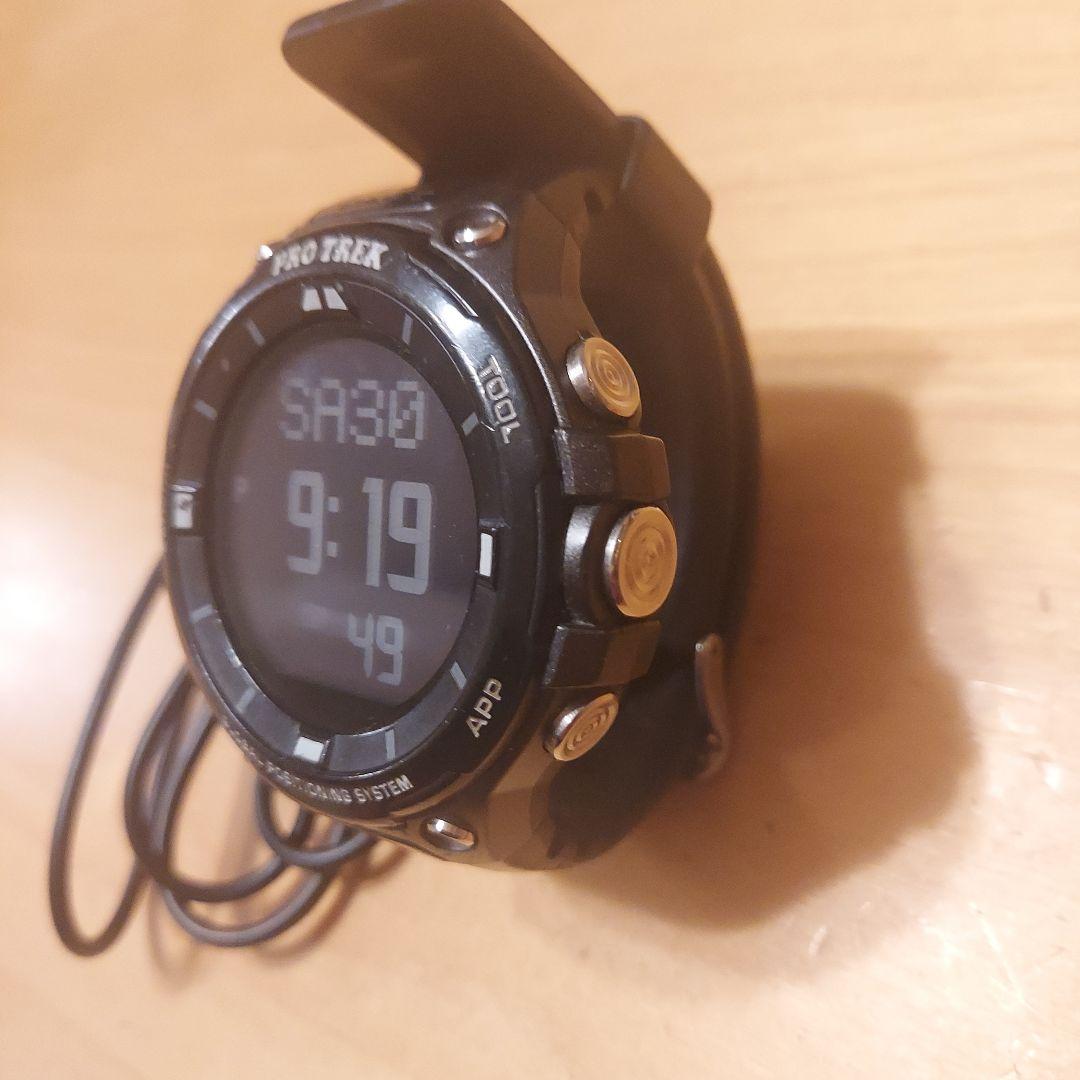 Casio PRO TREK Smartwatch with GPS and Charging Cable - Japan Import