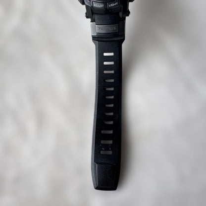 Casio Pro Trek PRW-2500 Black Watch — Japan Import