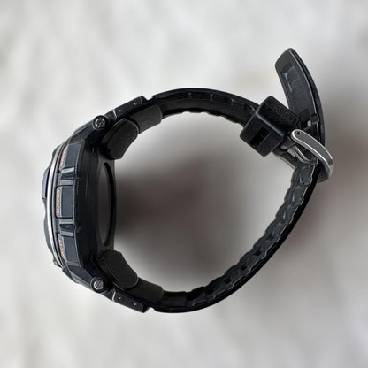 Casio Pro Trek PRW-2500 Black Watch — Japan Import