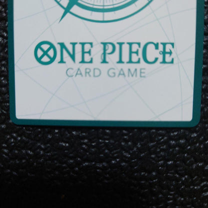 One Piece Carrot Don Super Parallel Gold collectible card unused with sleeve and padding, Japan import