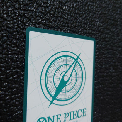 One Piece Carrot Don Super Parallel Gold collectible card unused with sleeve and padding, Japan import