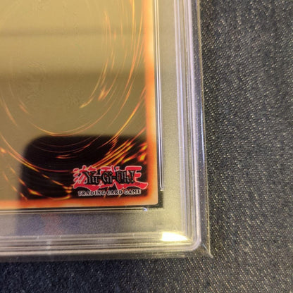 Yu-Gi-Oh 2004 Promo WCS-EN403 Sengenjin card graded PSA8 Near Mint-Mint English version