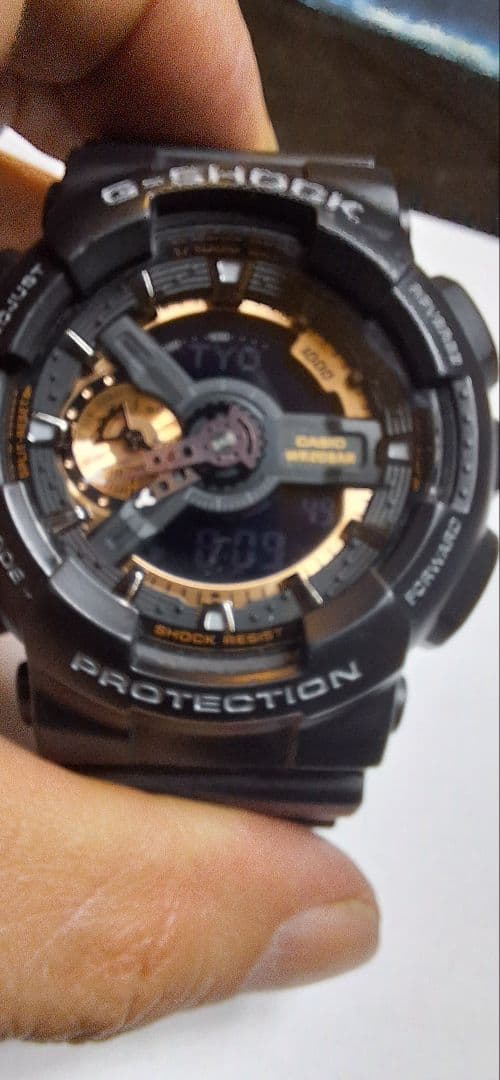 Casio G-Shock GA-110RG Analog Digital Watch Black and Gold Contrast Japan Import