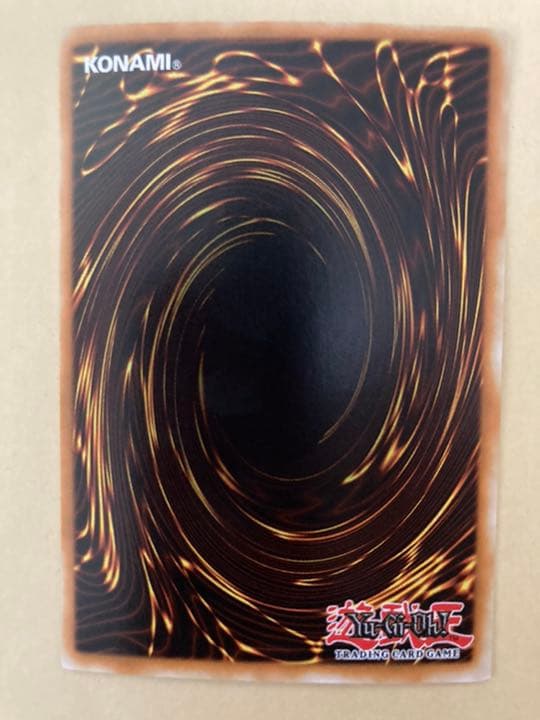 Used Yu-Gi-Oh! Magnet Warrior Magnet Valkyron English Secret rare card SDD 38 Japan import