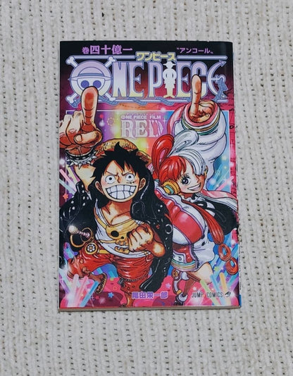 One Piece Otama Collection premium card set and Film Red Encore visitor booklet from Japan import