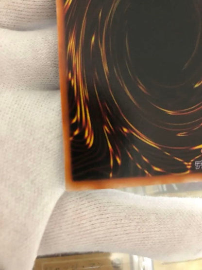 Black Magician Initial Edition Yu-Gi-Oh card in good condition showing front artwork and Japanese text