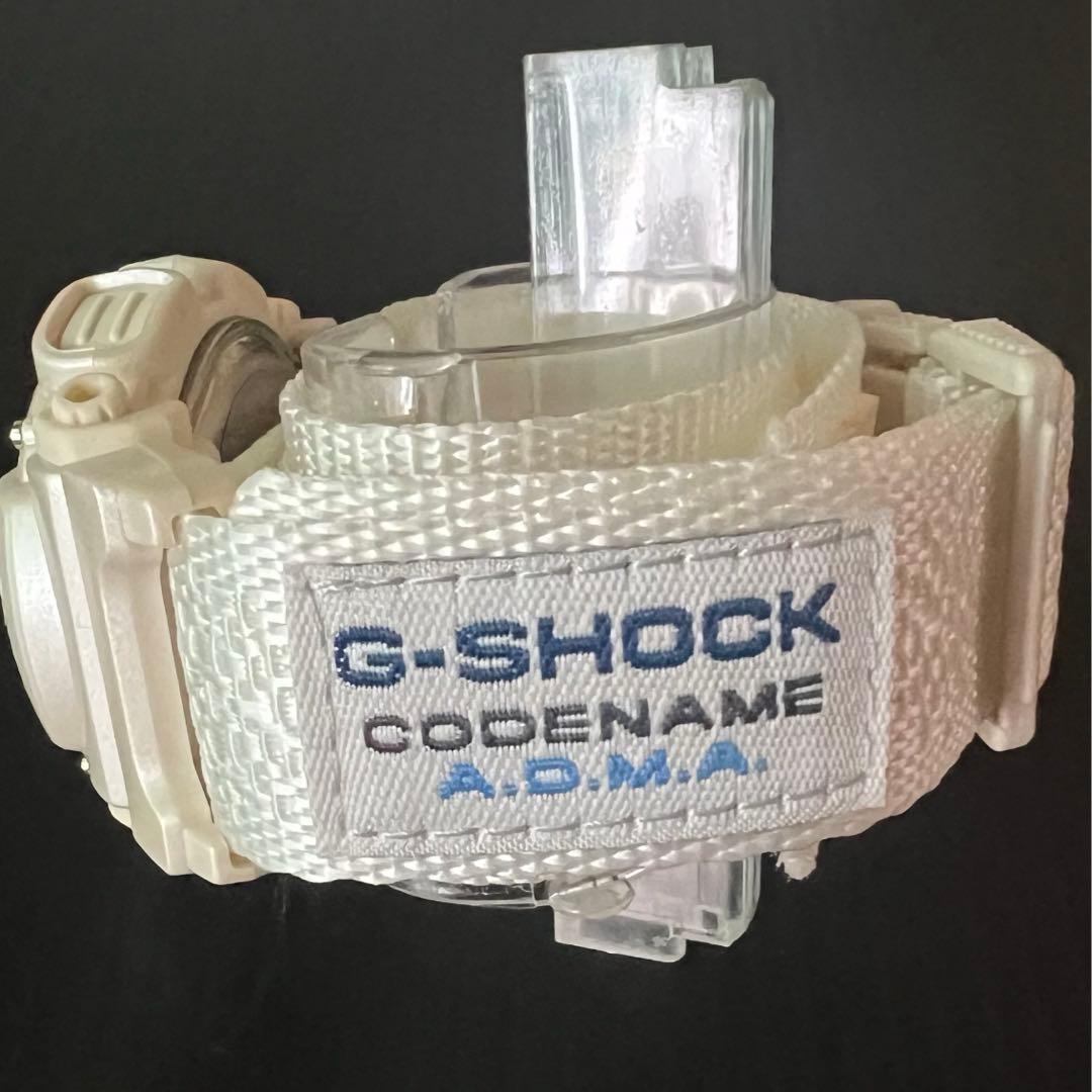 Casio G-Shock DW-8800AJ-7AT Model White and Silver Watch — Japan Import