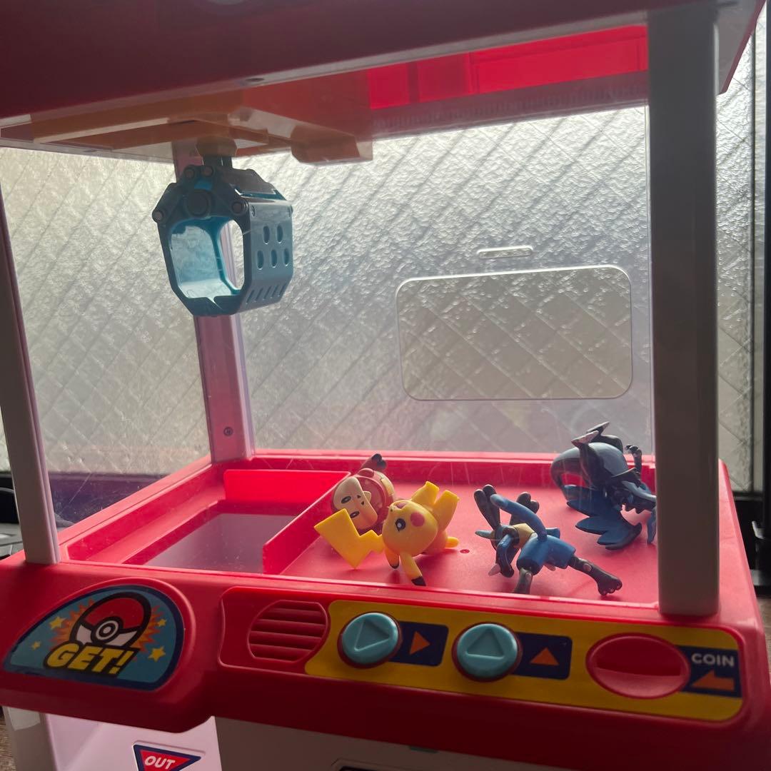 Bandai Pokemon Crane Game claw machine toy with colorful Pokemon characters and controls