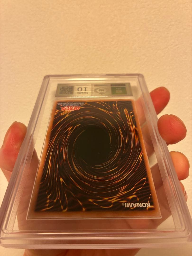 Quarter Century Limited Pack Toon Black Magician Girl Grade 10 card with ARS10 certificate Japan import