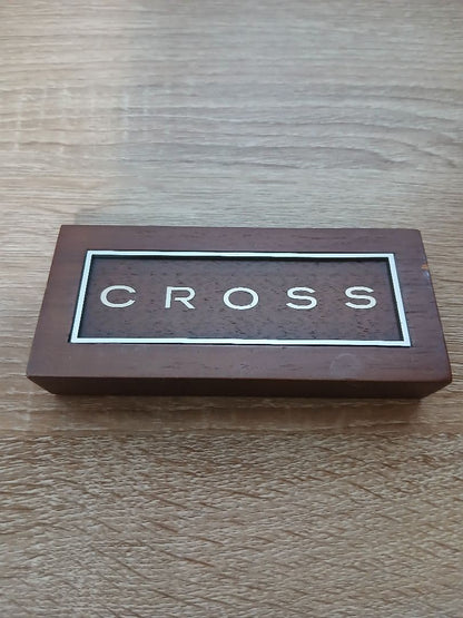CROSS Wooden Logo Plate