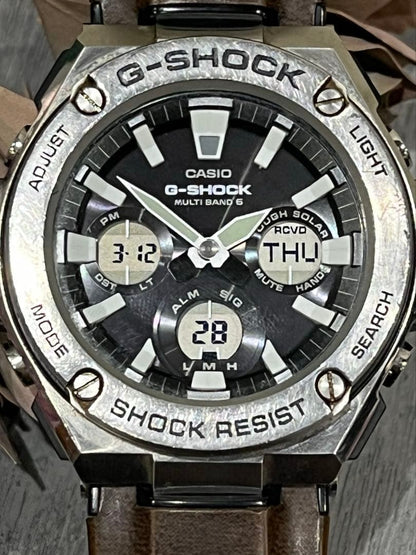 Casio G-Shock G-Shock Watch GST-W130L Radio Solar