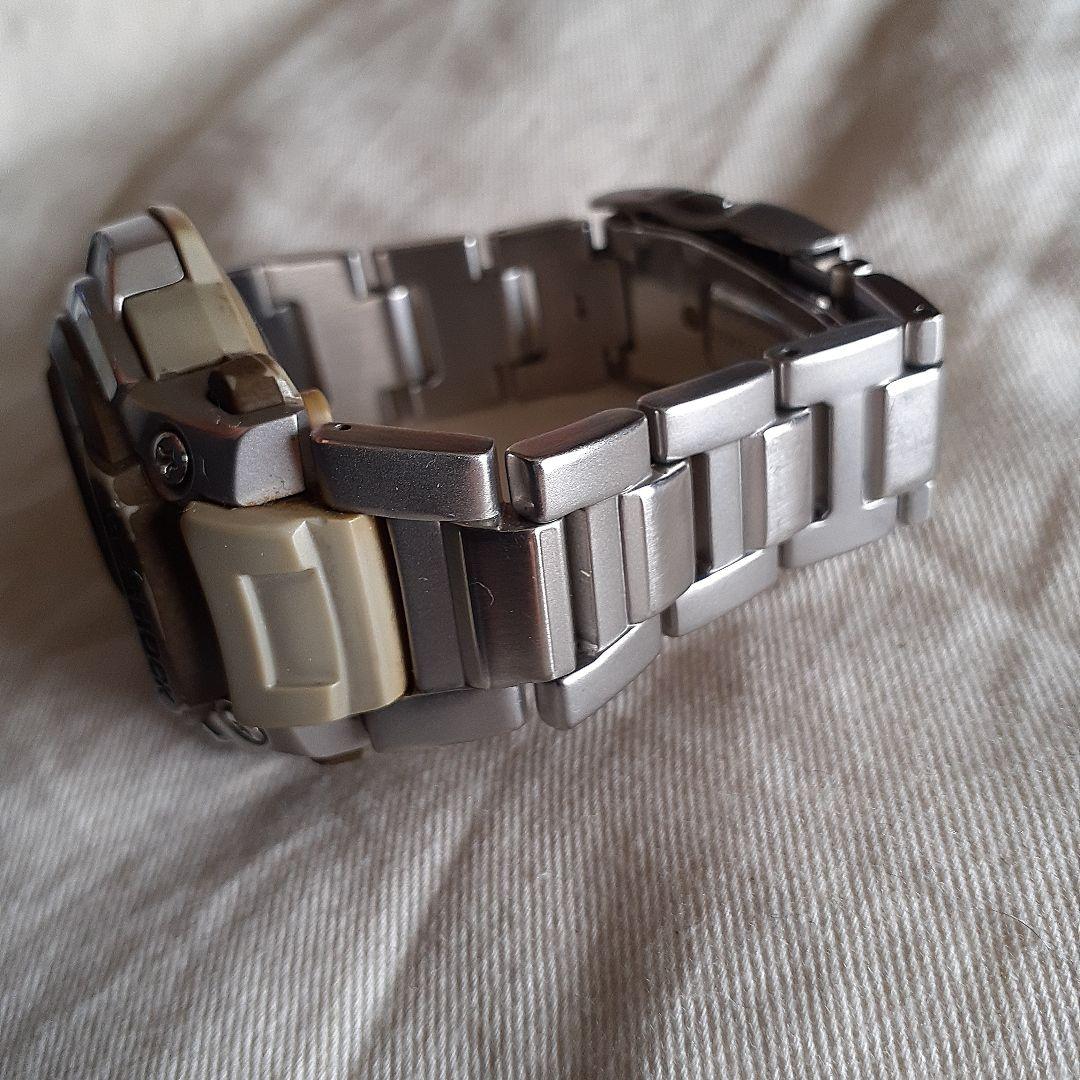 Casio G-Shock MT-G MTG-101 Watch with Thin Lemon Dial