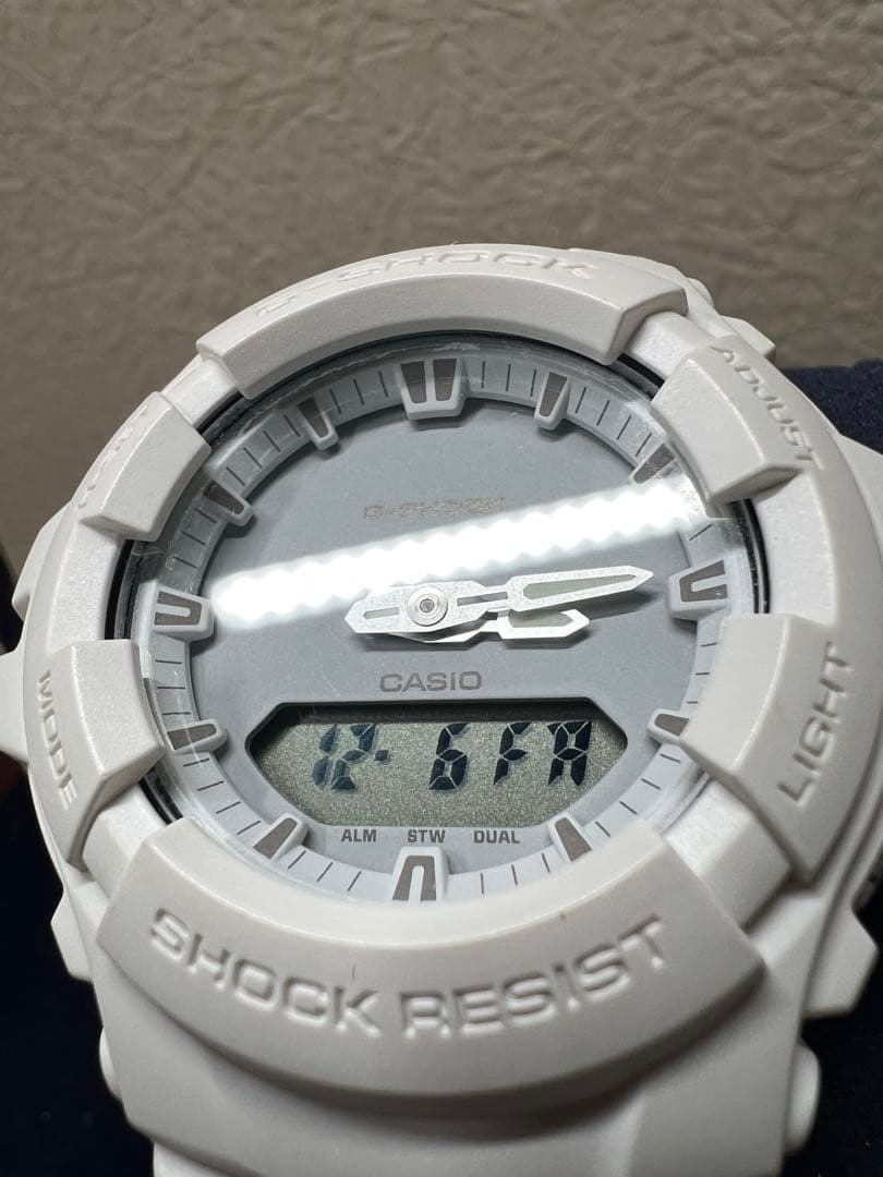 Casio G-Shock Analog Digital G-100CU-7AJF Watch White 20 Bar Water Resistant - Japan Import