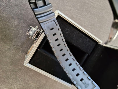 Casio G-Shock AWG-M100F Radio Solar Trunk Case Japan Import