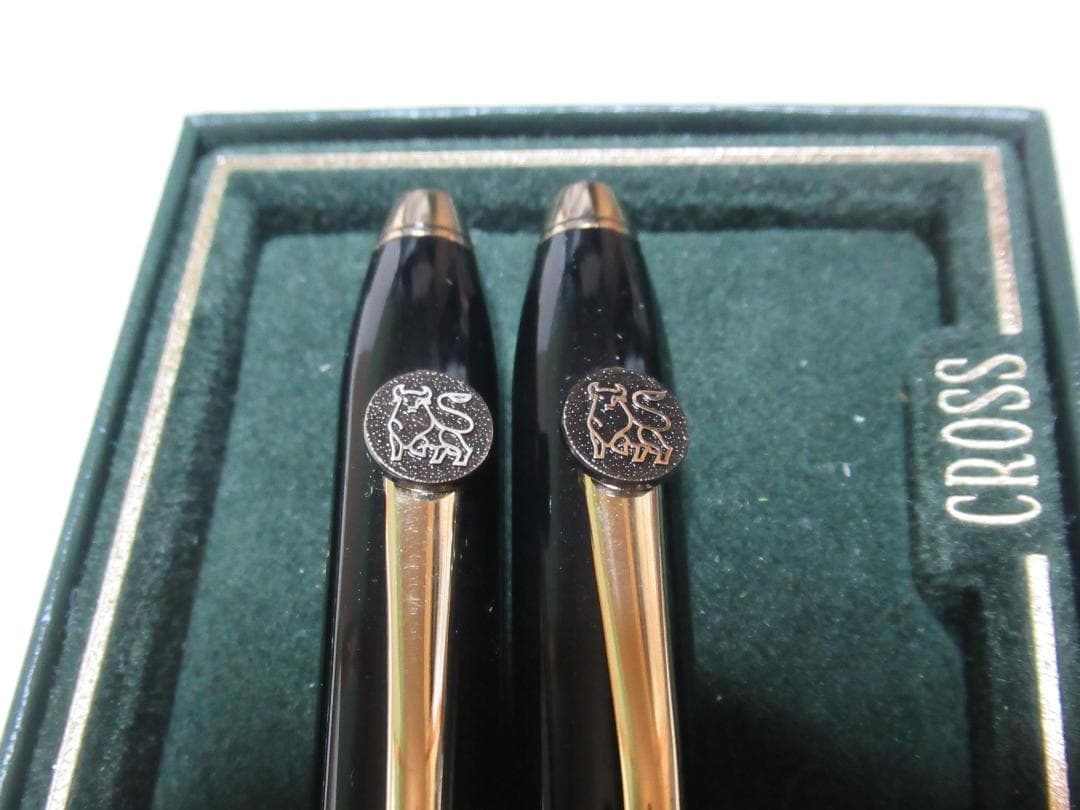 Merrill Lynch Cross Townsend Black Ballpoint Pen 2pcs Japan Import