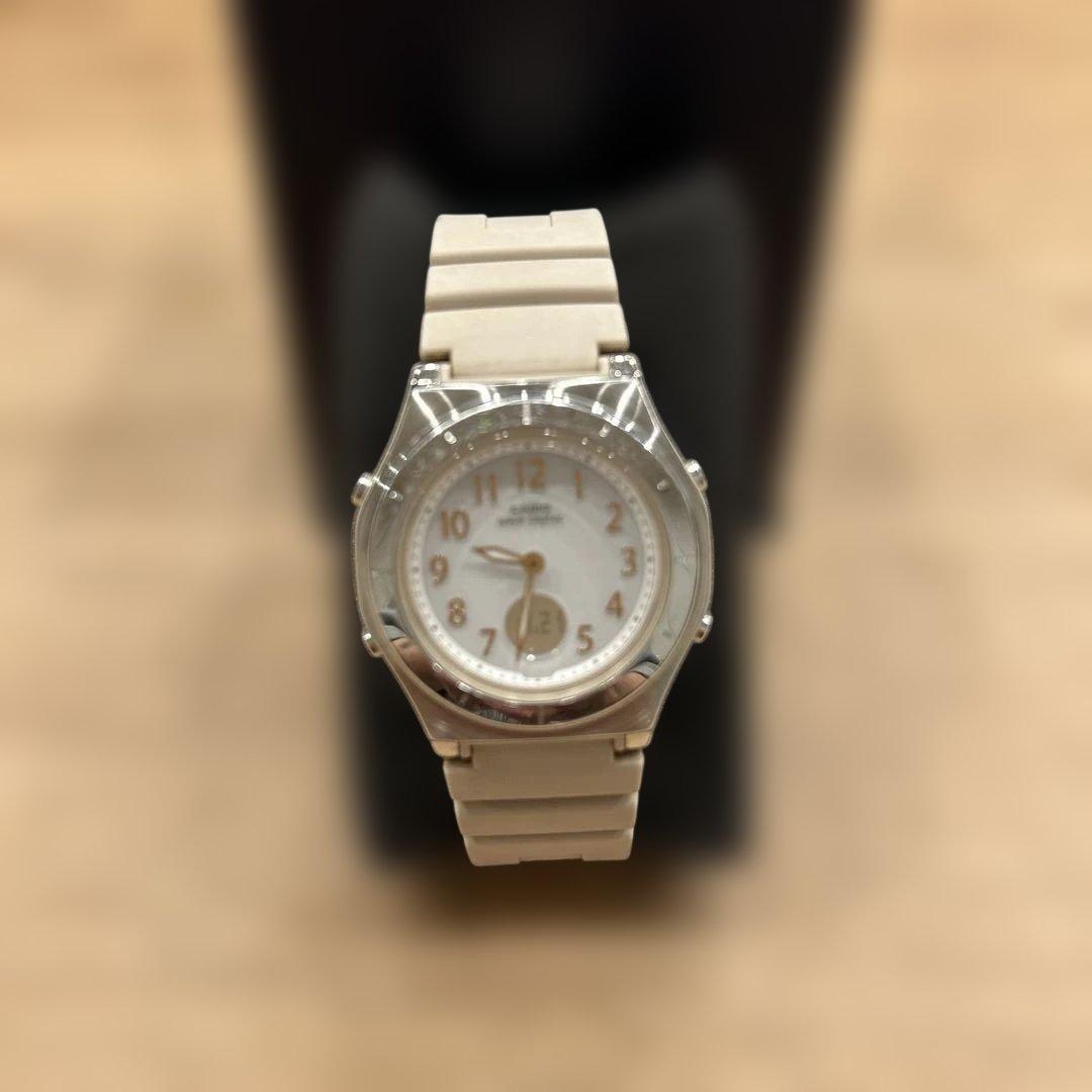 Casio Ladies Radio Wave Solar Watch Waveceptor LWA-M145 Resin Band — Japan Import