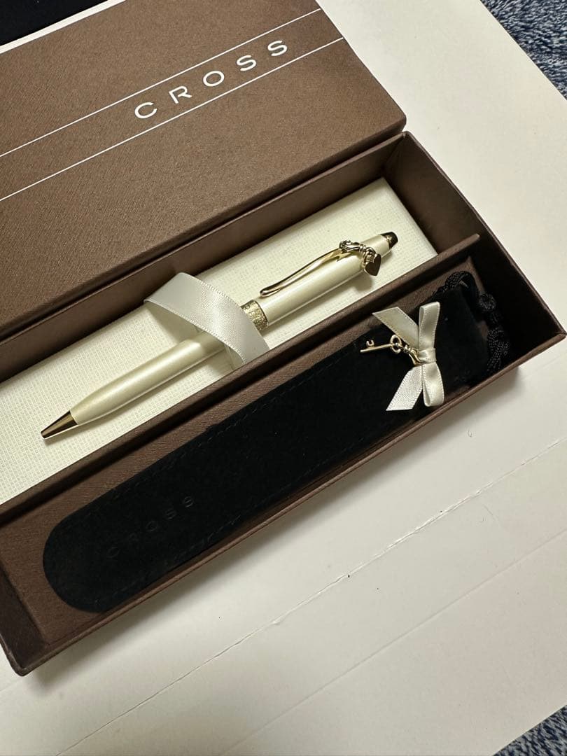 Cross Ballpoint Pen White Metal Elegant Design with Attached Case