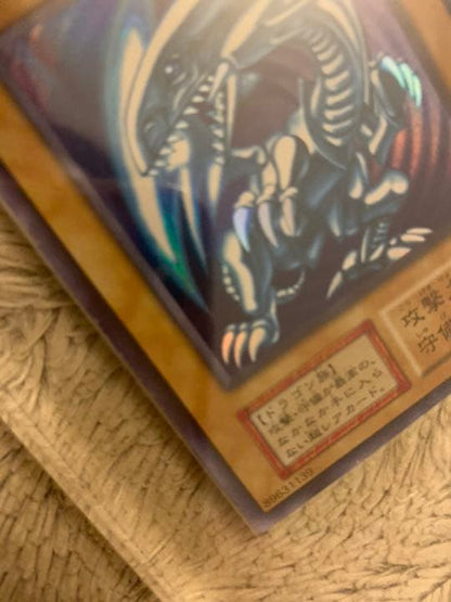 Yu-Gi-Oh Blue-Eyes White Dragon No.900 Ultra Rare Japanese card first edition in good condition