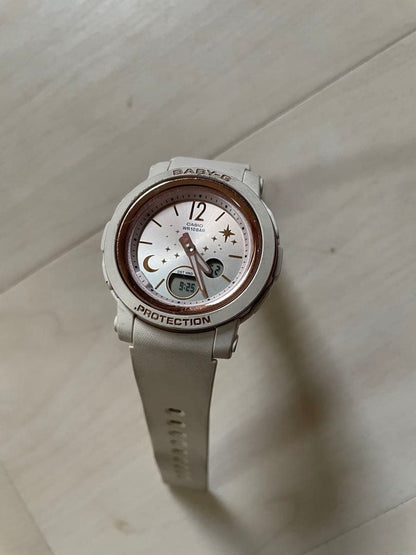 Casio Baby-G Ladies Watch BGA-290DS with Gold and White Bezel and White Band — Japan Import