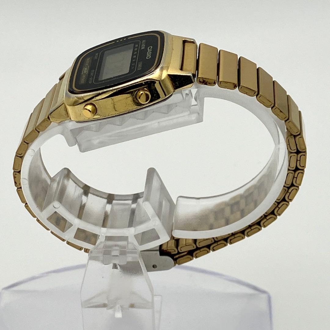 Casio Y2K Gold Stainless Steel Watch with Battery — Japan Import