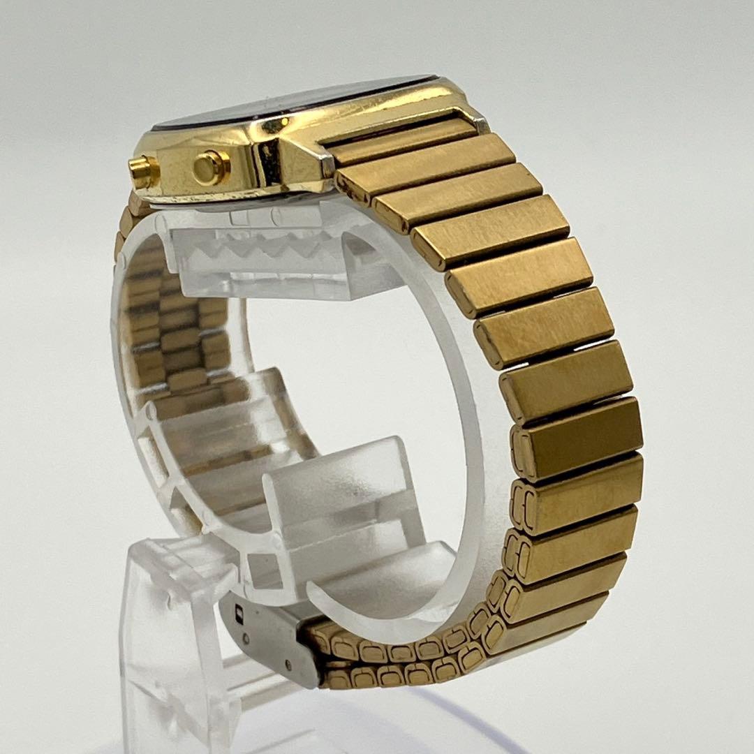 Casio Y2K Gold Stainless Steel Watch with Battery — Japan Import