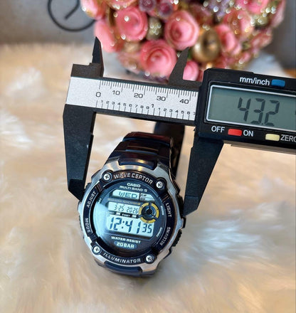 Casio Sports Gear WV-200R-1AJF Digital Radio-Controlled Watch with 20 ATM Water Resistance — Japan Import