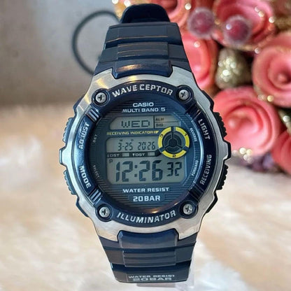 Casio Sports Gear WV-200R-1AJF Digital Radio-Controlled Watch with 20 ATM Water Resistance — Japan Import